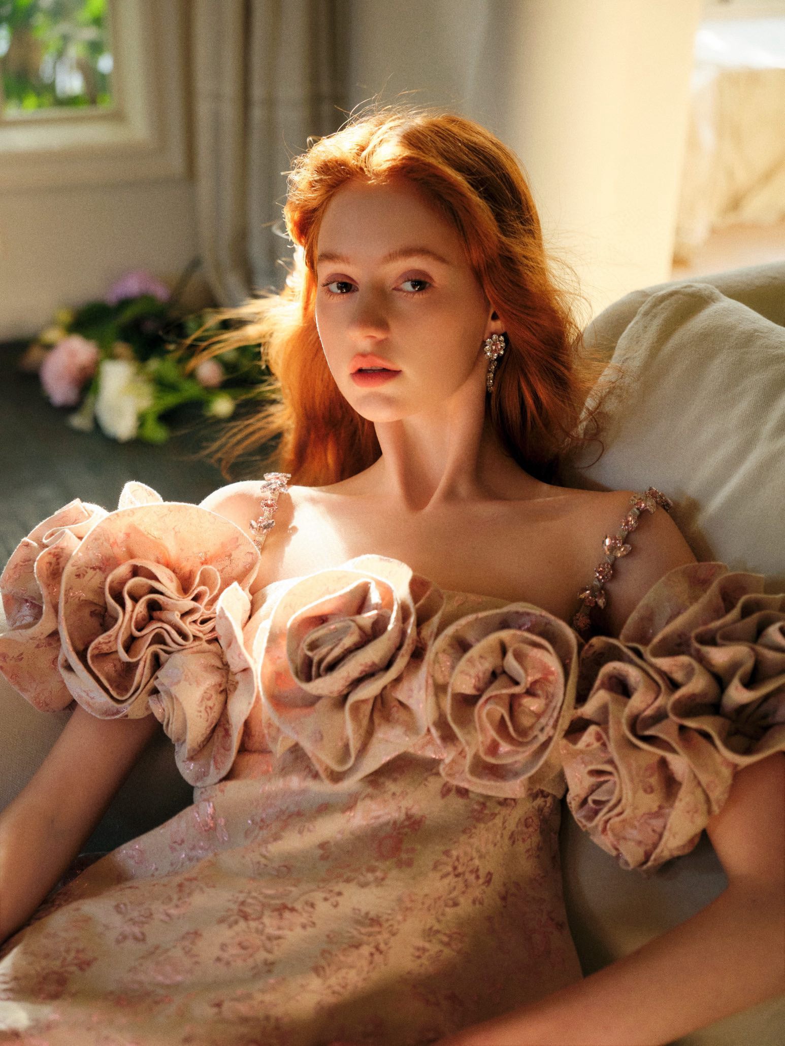 Gold Pink Handcrafted Rose Diamond Chain Dress