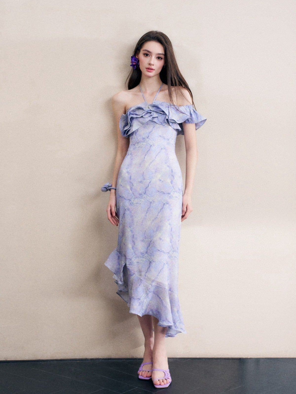 Lavender Single Off-shoulder Sleeve Halter Ruffle Dress