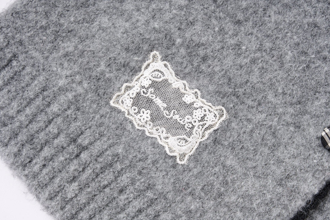 Gray Contrast Collar Acrylic Cardigan