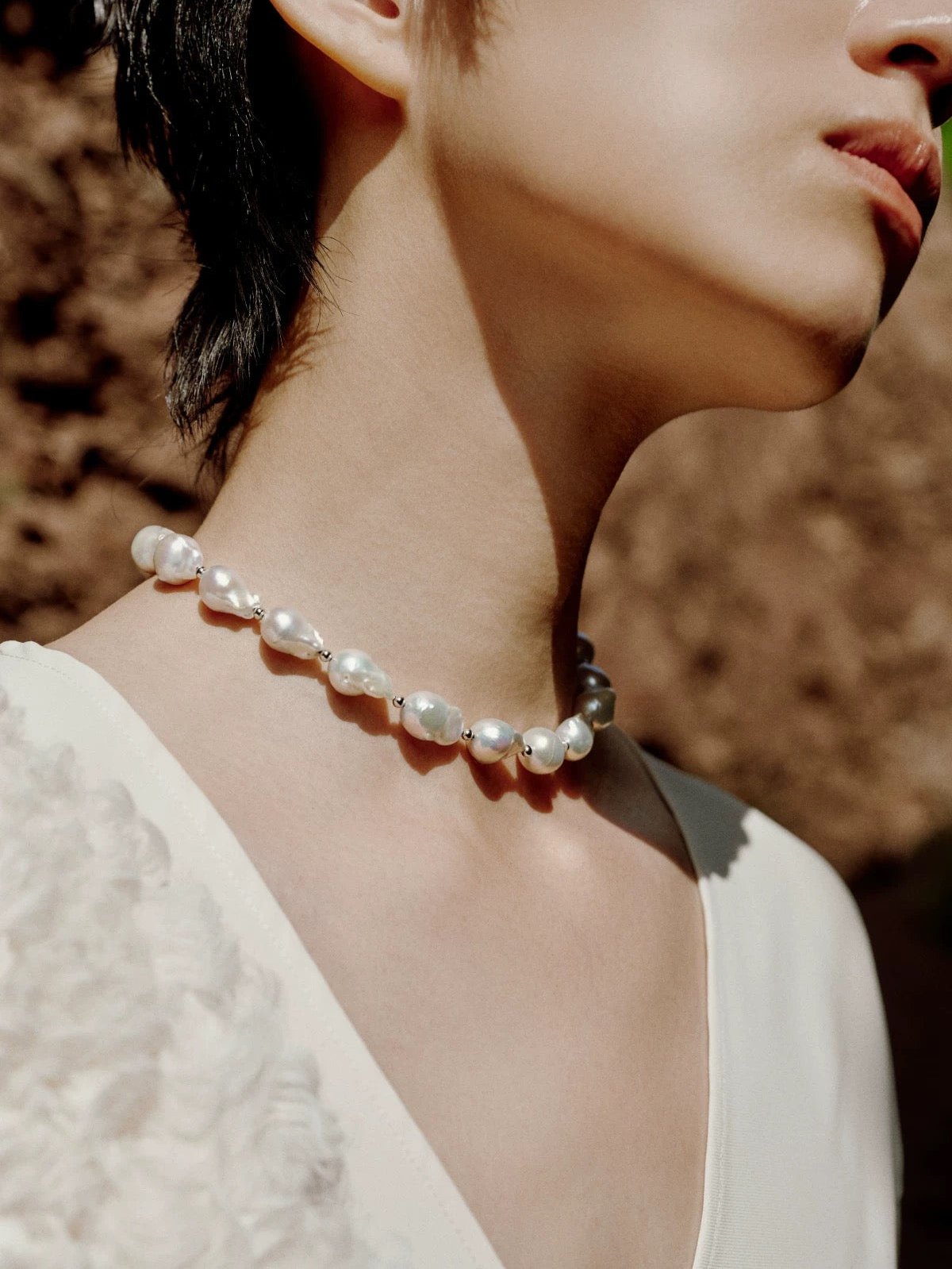 Baroque Pearl Beaded T-Bar Necklace