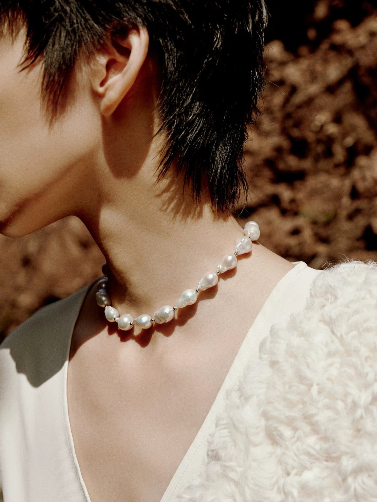 Baroque Pearl Beaded T-Bar Necklace